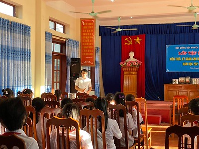 Huyện Đoàn - Hội Đồng đội huyện Thủy Nguyên tổ chức chương trình tập huấn 
