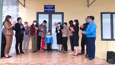 Công trình “Xây dựng nhà khăn quàng đỏ” chào mừng kỷ niệm 91 năm ngày thành lập Đoàn TNCS Hồ Chí Minh (26/3/1931-26/3/2022), chào mừng Đại hội Đoàn quận lần thứ VIII, nhiệm kỳ 2022 - 2027
