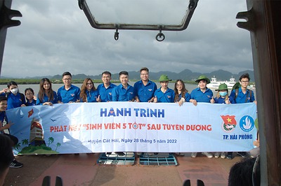 Thành đoàn - Hội Sinh viên Việt Nam thành phố tổ chức Hành trình phát huy sinh viên 5 tốt sau tuyên dương