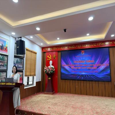 ĐƯỜNG AN: ĐOÀN TRƯỜNG THPT ĐƯỜNG AN TỔ CHỨC CHƯƠNG TRÌNH TRAO HỌC BỔNG CHO HỌC SINH LỚP 12 TRƯỚC KỲ THI TỐT NGHIỆP THPT NĂM 2026