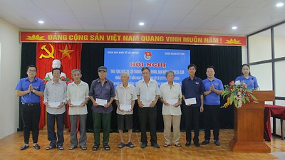 Ngày 15/7/2024, Đoàn TNCS Hồ Chí Minh Khu Kinh tế Hải Phòng tổ chức Hội nghị trao tặng quà cho cựu TNXP, nạn nhân chất độc da cam nhân dịp kỷ niệm 77 năm Ngày thương binh liệt sỹ (27/7/197 - 27/47/2024) 74 năm Ngày truyền thống lực lượng TNXP