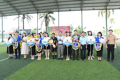 Giao hữu bóng đá chào mừng thành công Đại hội Đoàn thành phố Hải Phòng lần thứ XIV, nhiệm kỳ 2022-2027.