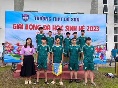 Quận Đồ Sơn, hè 2023: 100% Đoàn các trường THPT, Trung tâm GDNN-GDTX triển khai đội hình Hoa phượng đỏ