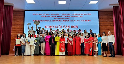 Thành đoàn Hải Phòng tổ chức Chương trình Giao lưu văn hóa Việt Nam - Trung Quốc trong học sinh, sinh viên.