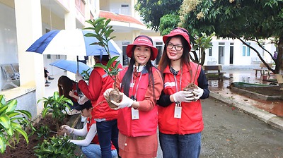 Đoàn TNCS Hồ Chí Minh Khu Kinh tế Hải Phòng ra quân tổ chức Ngày Chủ nhật xanh năm 2024 (17/3/2024)