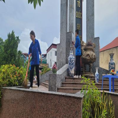 Đoàn Phường - Uỷ ban Hội LHTN Việt Nam phường Dư Hàng Kênh tổ chức Phát động ra quân Ngày thứ 7 cùng dân, Triển khai đợt sinh hoạt chính trị với chủ đề 