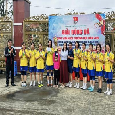 THANH MIỆN: BẾ MẠC GIẢI BÓNG ĐÁ NỮ GIÁO VIÊN KHỐI TRƯỜNG NĂM 2025