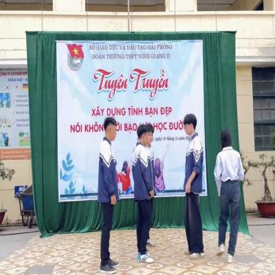 ĐOÀN TRƯỜNG THPT NINH GIANG II THỰC HIỆN CHỦ ĐỀ TUYÊN TRUYỀN: 