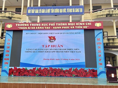 TẬP HUẤN NÂNG CAO NĂNG LỰC SỐ CHO THANH THIẾU NIÊN