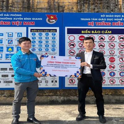 ĐƯỜNG AN: TRAO TẶNG CÔNG TRÌNH THANH NIÊN 