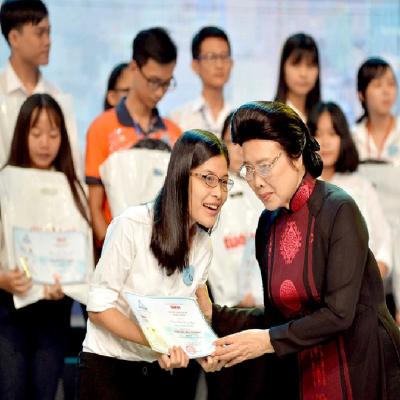 Giáo sư Phan Lương Cầm, người gieo mầm cho Tiếp sức đến trường