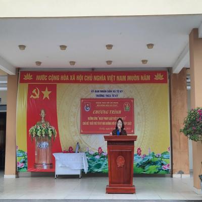 TUỔI TRẺ XÃ TỨ KỲ HƯỞNG ỨNG “NGÀY PHÁP LUẬT VIỆT NAM 9/11”