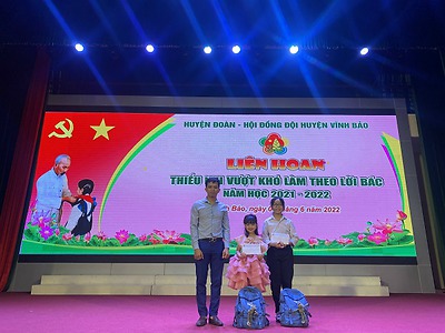 Thiếu nhi Việt Nam - Học tập tốt, rèn luyện chăm