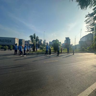 ĐOÀN THANH NIÊN PHƯỜNG LÊ ÍCH MỘC RA QUÂN DỌN VỆ SINH MÔI TRƯỜNG HƯỚNG TỚI ĐẠI HỘI ĐẢNG BỘ PHƯỜNG LÊ ÍCH MỘC LẦN THỨ I, NHIỆM KỲ 2025–2030