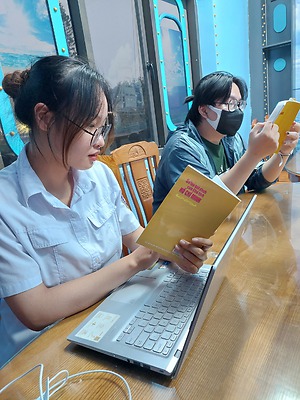 Đoàn thanh niên trường Đại học Hàng Hải tổ chức sinh hoạt, thảo luận về các cuốn sách viết về Bác Hồ.