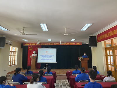 Quận Đồ Sơn: 100% Chi đoàn tổ chức sinh hoạt chi đoàn tháng 3 theo chủ điểm với chủ đề “Tự hào Đoàn TNCS Hồ Chí Minh”