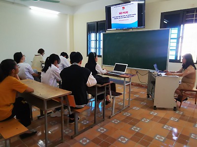 Đoàn trường Cao đẳng Bách Nghệ Hải Phòng đã tổ chức hội nghị quán triệt, học tập 2 chuyên đề tư tưởng, đạo đức, phong cách Hồ Chí Minh