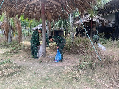 Đoàn viên, thanh niên Ban Chỉ huy quận sự huyện Cát Hải  với “Ngày chủ nhật xanh”