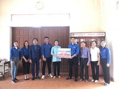 Huyện đoàn Vĩnh Bảo hưởng ứng ngày sách và văn hoá đọc Việt Nam năm 2023