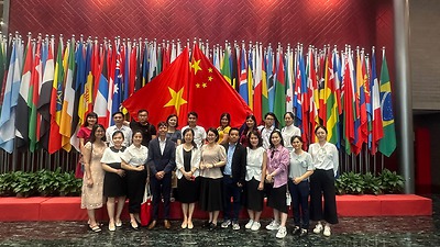 Đoàn TNCS Hồ Chí Minh Khu Kinh tế Hải Phòng tham dự hội thảo phát triển ngoại ngữ tiếng Trung, và tham quan các trường đại học lớn tại Trung Quốc