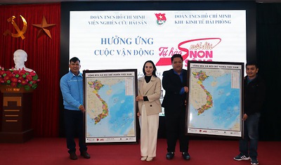 Đoàn thanh niên Khu Kinh tế tổ chức chương trình hưởng ứng Cuộc vận động “Tự hào một dải non sông Việt Nam”; Hội nghị tuyên truyền về chủ quyền biển đảo Việt Nam