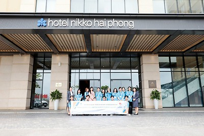 Sinh viên Khoa Du lịch HPU tham quan, học tập tại Khách sạn Nikko Hotel Hải Phòng