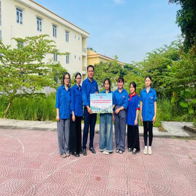 ĐOÀN XÃ AN THÀNH RA QUÂN HƯỞNG ỨNG NGÀY CAO ĐIỂM CHUNG TAY XÂY DỰNG ĐÔ THỊ VĂN MINH VÀ NGÀY CHỦ NHẬT XANH