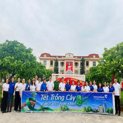 TUỔI TRẺ XÃ NAM THANH MIỆN THAM GIA TẾT TRỒNG CÂY - VÌ MỘT VIỆT NAM XANH