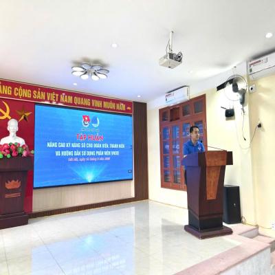 TẬP HUẤN TUYÊN TRUYỀN NÂNG CAO KỸ NĂNG SỐ CHO ĐOÀN VIÊN, THANH NIÊN VÀ HƯỚNG DẪN SỬ DỤNG PHẦN MỀM VNEID