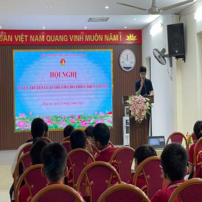 LIÊN ĐỘI THCS QUÁN TOAN TỔ CHỨC HỘI NGHỊ TUYÊN TRUYỀN LUẬT TRẺ EM CHO THIẾU NHI