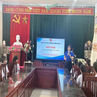 NINH GIANG TUYÊN TRUYỀN PHỔ BIẾN LUẬT TRẺ EM