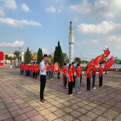 NINH GIANG SÔI NỔI CÁC HOẠT ĐỘNG HÀNH TRÌNH VỀ ĐỊA CHỈ ĐỎ