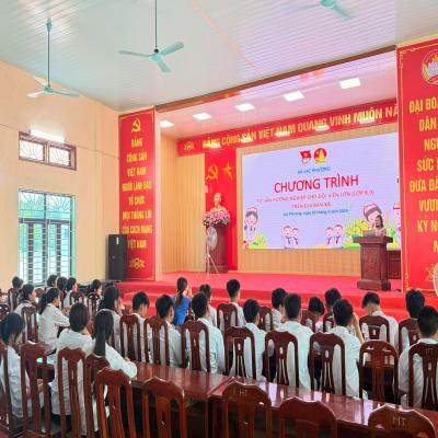 CHƯƠNG TRÌNH TƯ VẤN HƯỚNG NGHIỆP CHO HỌC SINH LỚP 8, 9 HỘI ĐỒNG ĐỘI XÃ LẠC PHƯỢNG